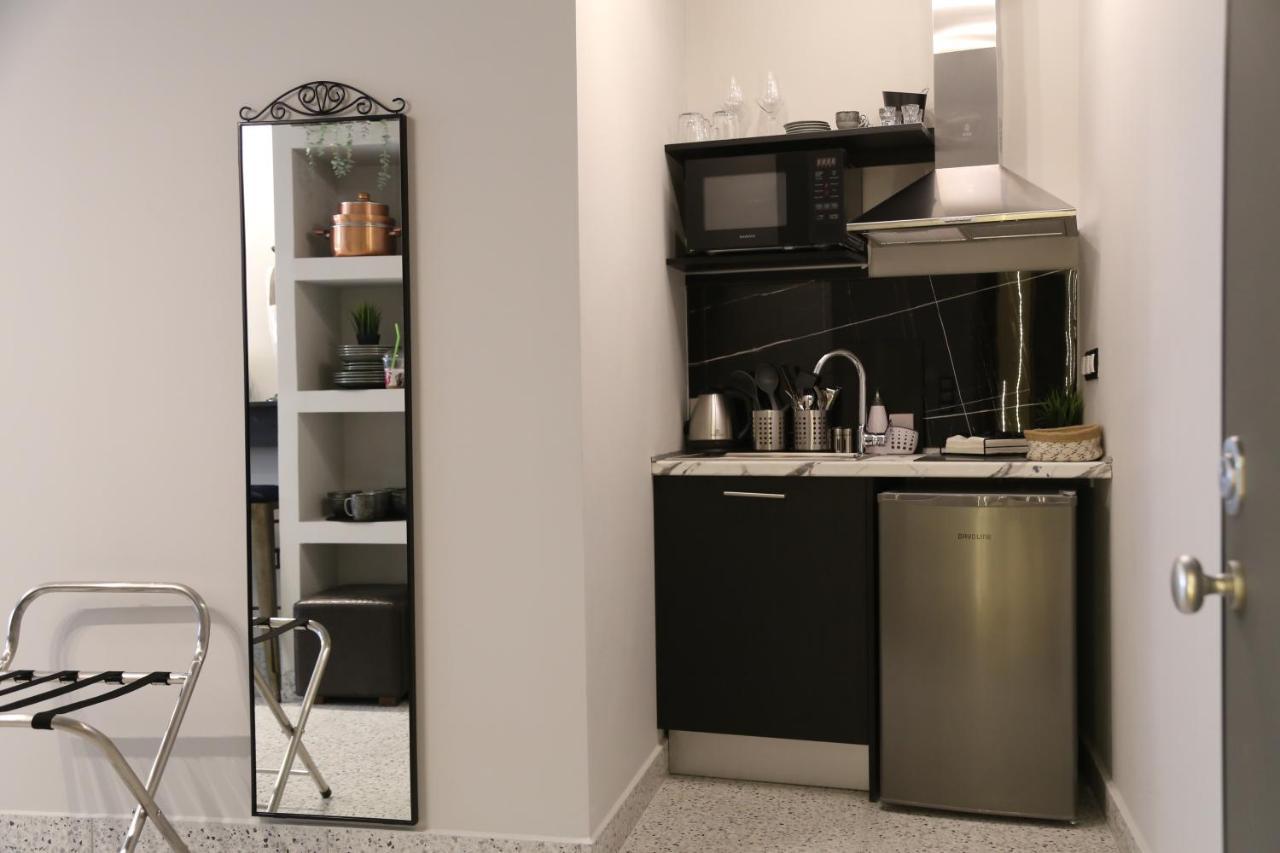 Rooster Suites Athén Kültér fotó
