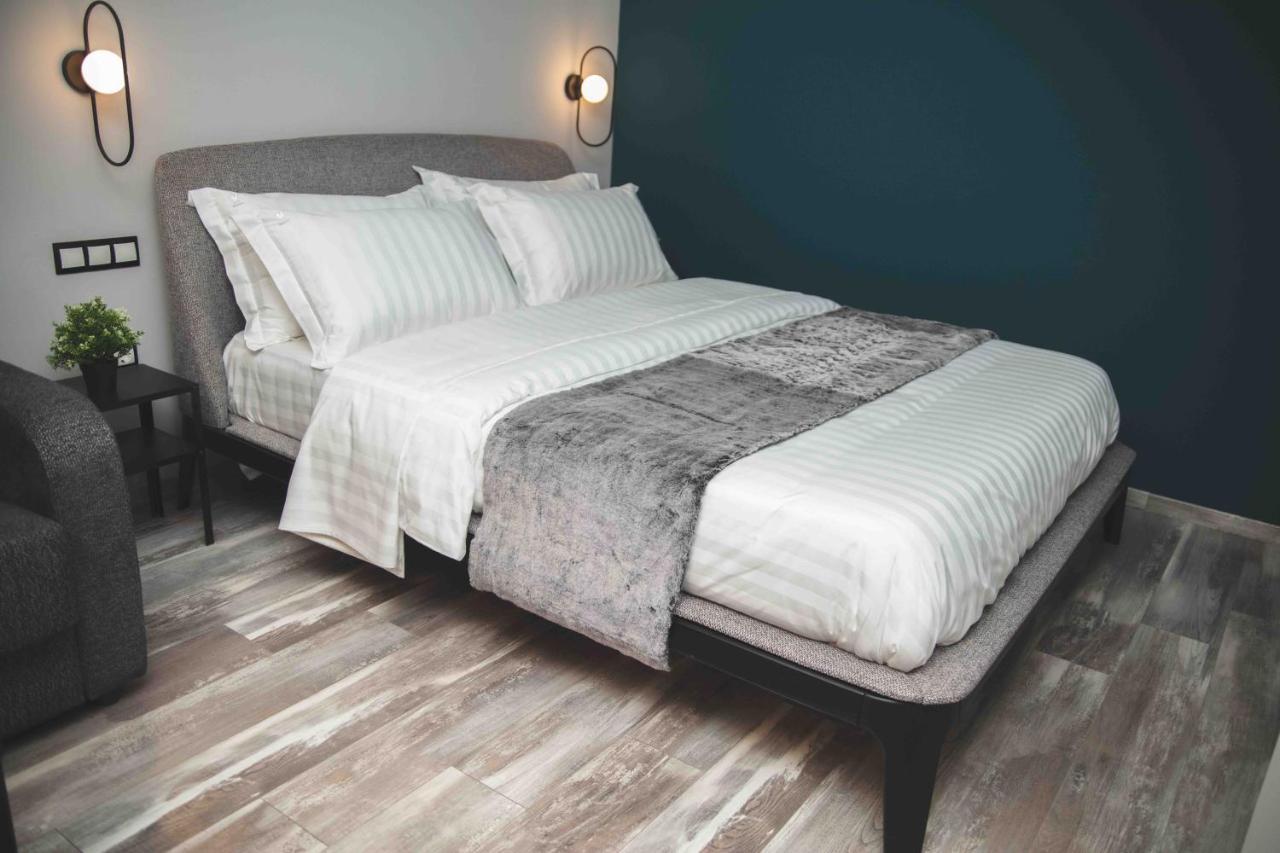 Rooster Suites Athén Kültér fotó