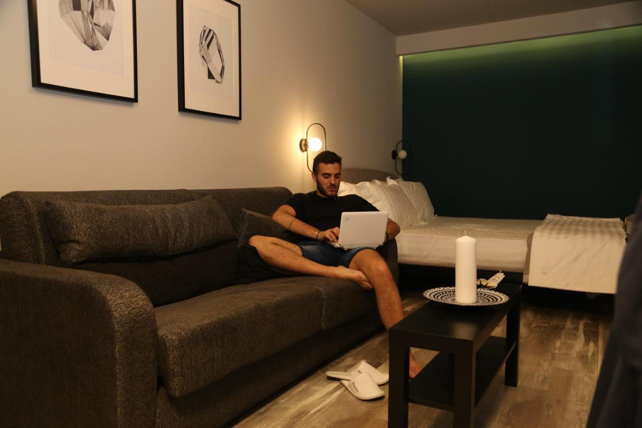 Rooster Suites Athén Kültér fotó