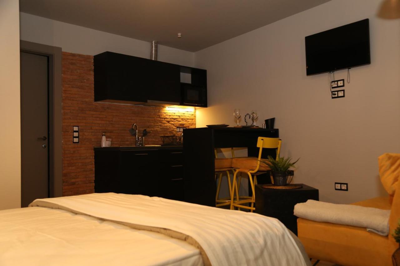 Rooster Suites Athén Kültér fotó