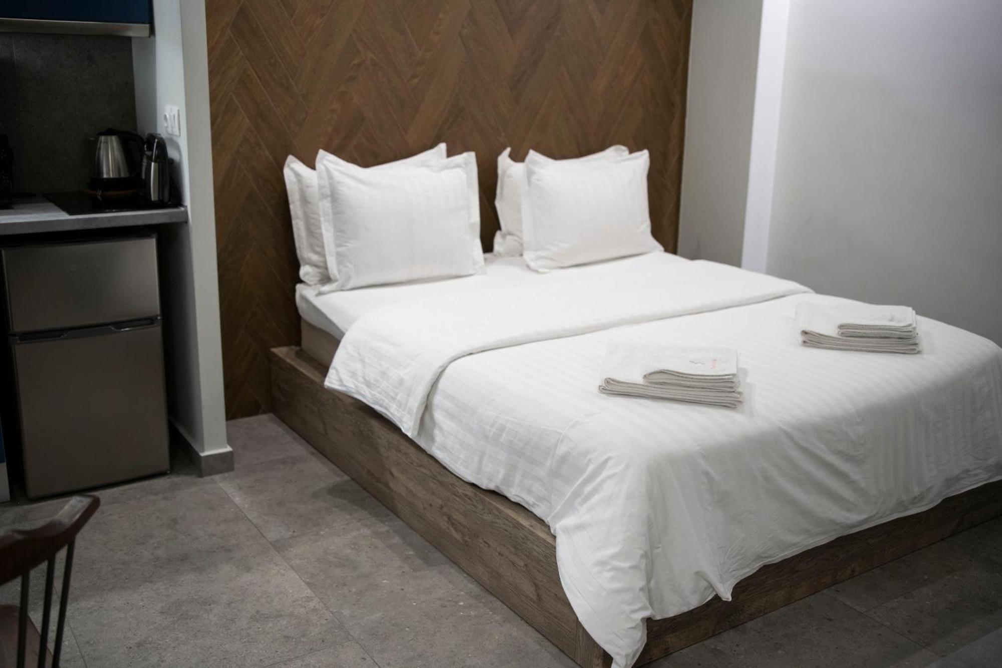 Rooster Suites Athén Kültér fotó