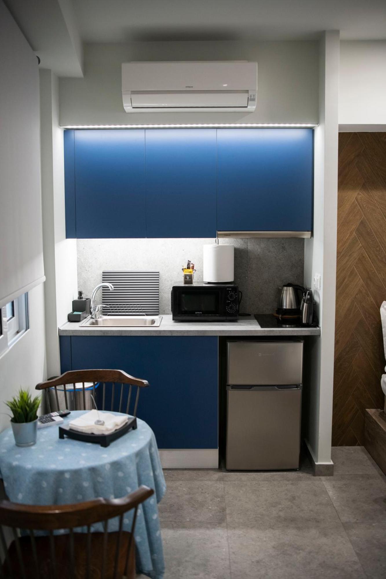 Rooster Suites Athén Kültér fotó