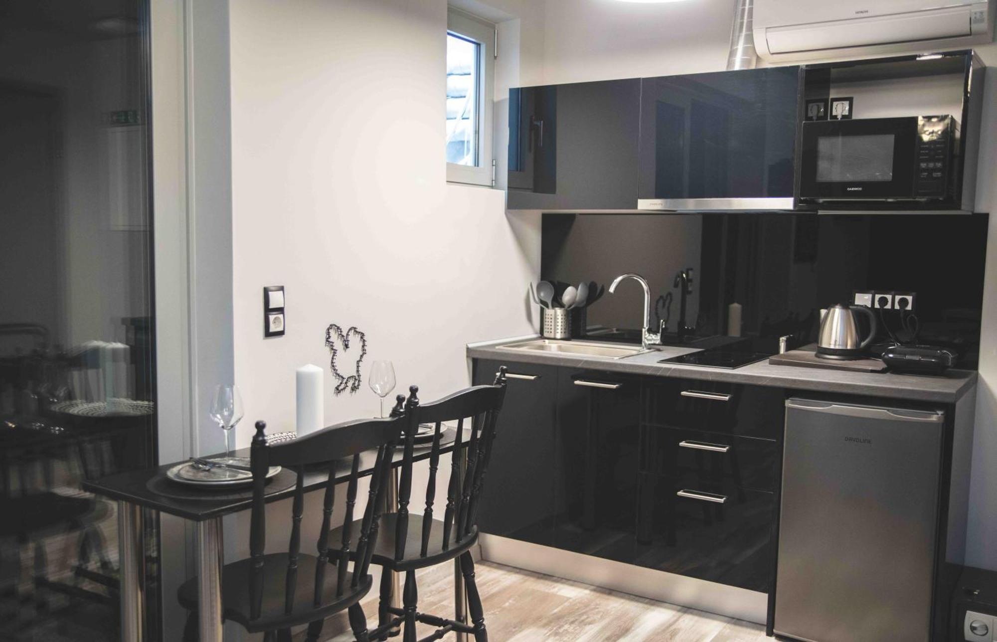 Rooster Suites Athén Kültér fotó